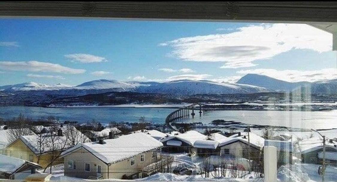 Moderne Og Trivelig Leilighet, Med Unik Utsikt Тромсе Екстер'єр фото