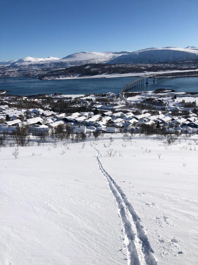 Апартаменти Moderne Og Trivelig Leilighet, Med Unik Utsikt Тромсе Екстер'єр фото